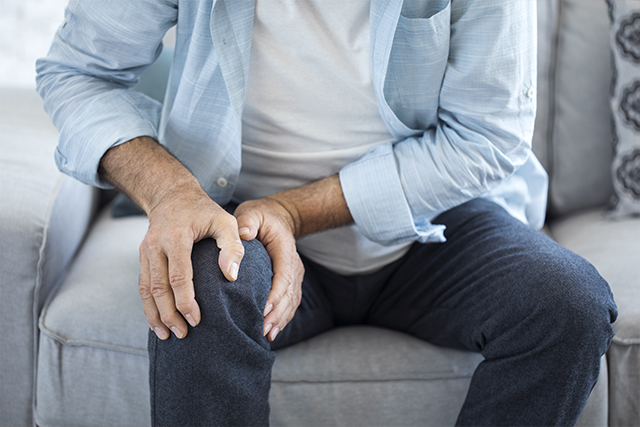 膝の痛み 変形性関節症